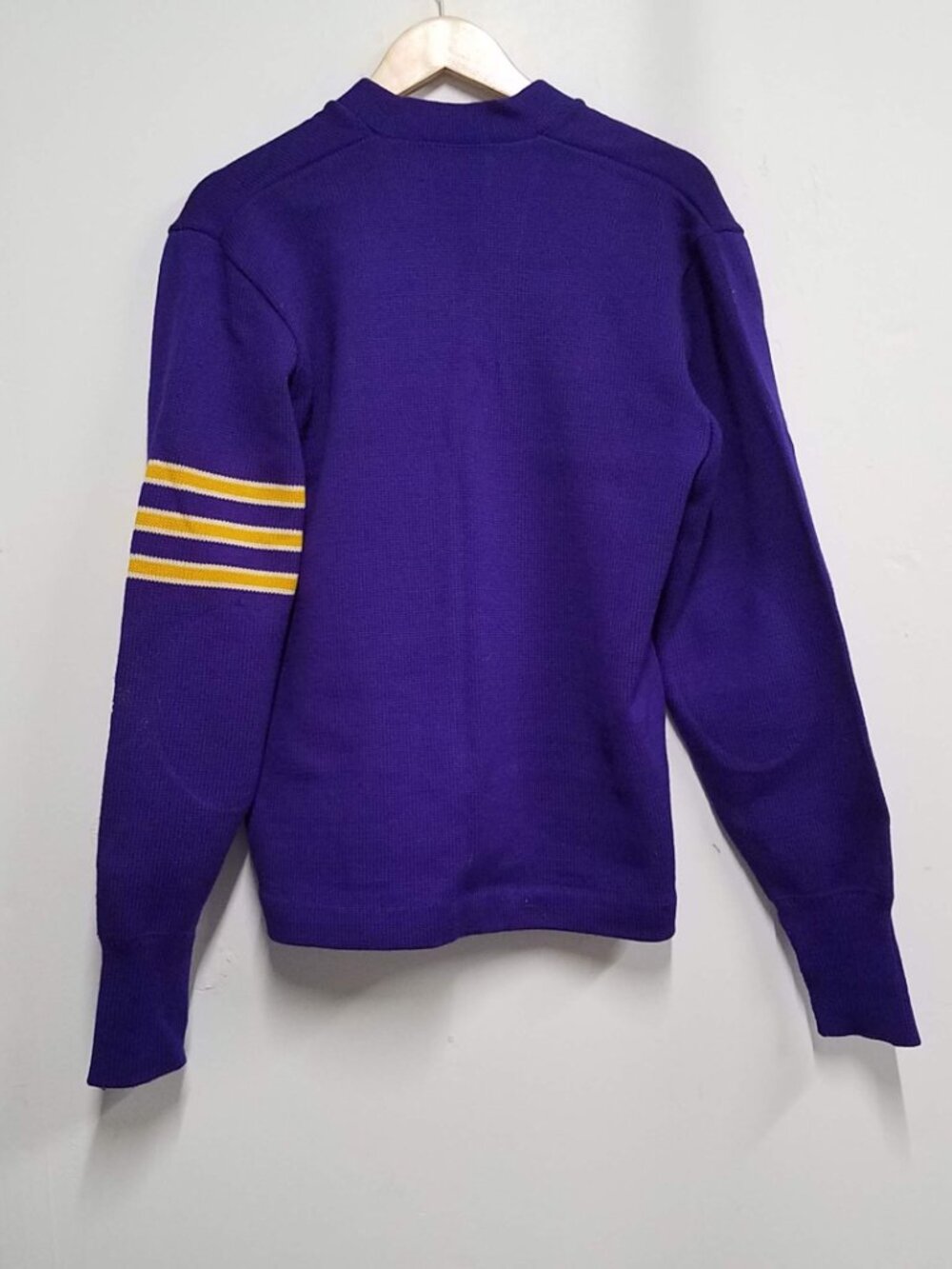 Vintage Skookum Virgin Wool Cardigan Jacket 42 Purple Gold White M V - Picture 5 of 5